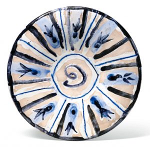 Assiette a decor informel ceramic plate Pablo Picasso