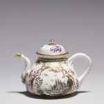 Meissen teapot circa 1724-1725